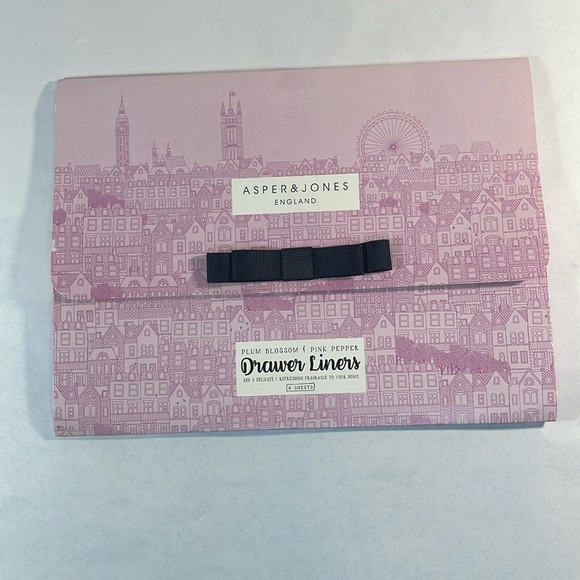 Asper & Jones Plum Blossom and Pink Pepper scented Drawer Liners - Picture 1 of 8